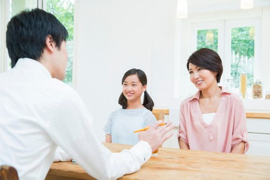 対面カウンセリングの様子画像